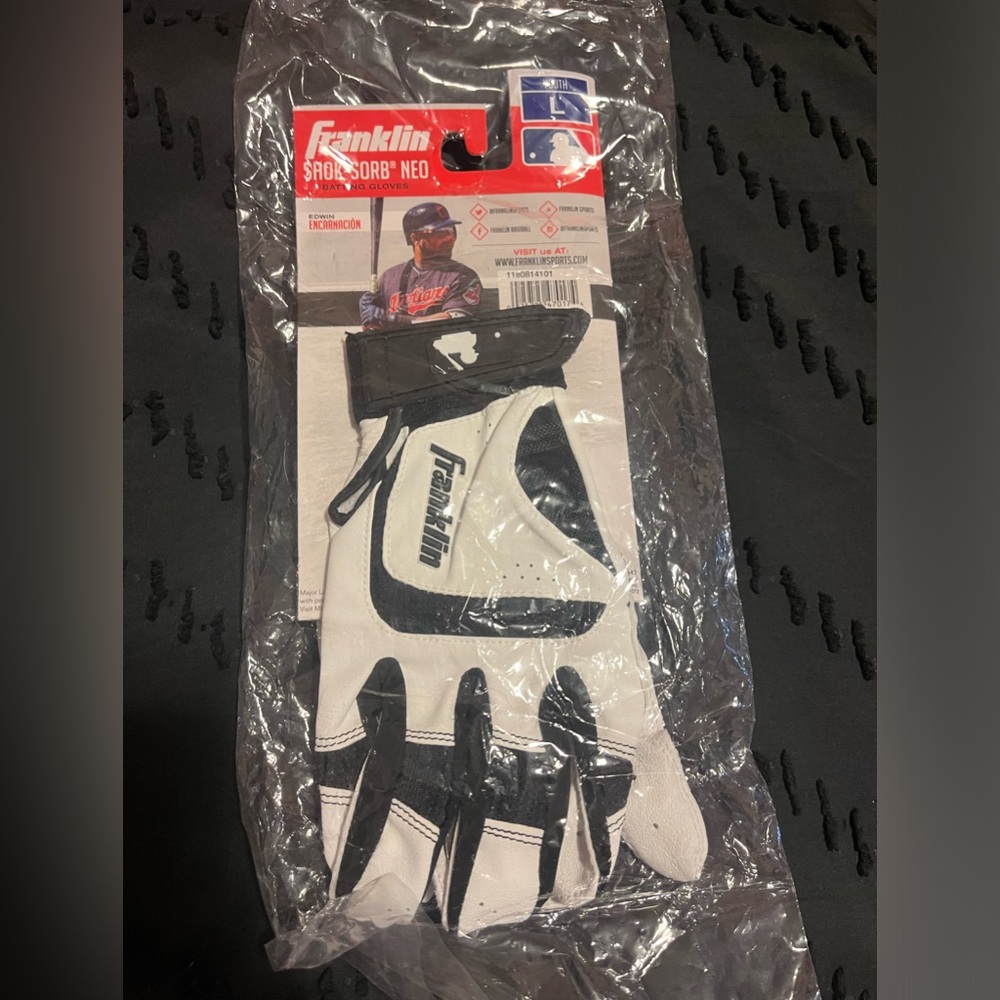 Franklin youth batting gloves